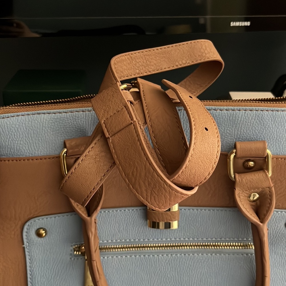 Charming Charlie hand bag - Picture 6 of 6